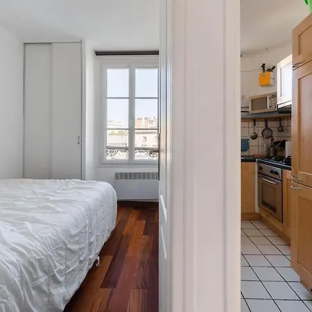 A Cosy 1-bdr In Montparnasse * Paris